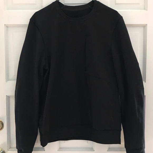 lululemon athletica Tops - Lululemon Crewneck Black Pullover